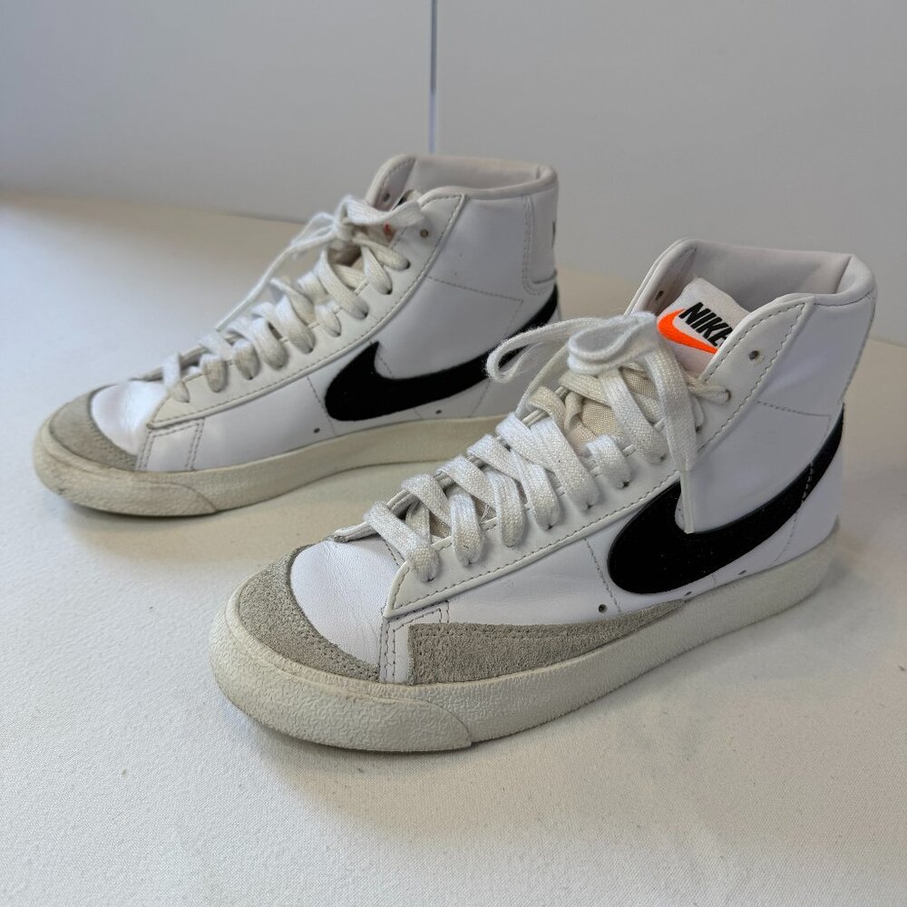 Nike Blazer Mid 77‎ White/Sail-Black CZ1055-100 Women's Size 6